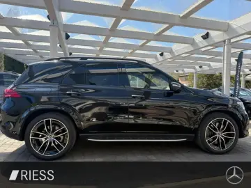 MERCEDES-BENZ GLE 450 d 4M AMG Sport Night Distr Pan…