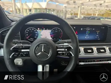 MERCEDES-BENZ GLE 450 d 4M AMG Sport Night Distr Pan…