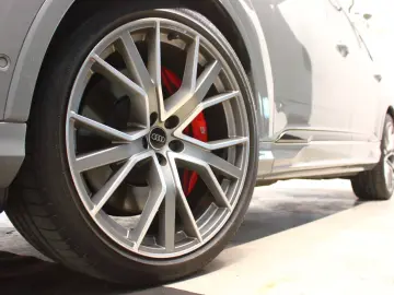 AUDI SQ7 TFSI Qua COMPETITION PLUS~DEUTSCH U´FREI 3SI