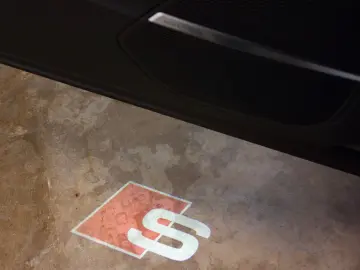 AUDI SQ7 TFSI Qua COMPETITION PLUS~DEUTSCH U´FREI 3SI