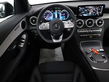 MERCEDES-BENZ GLC 300 de 4M Coupe AMG line SH Kamera…