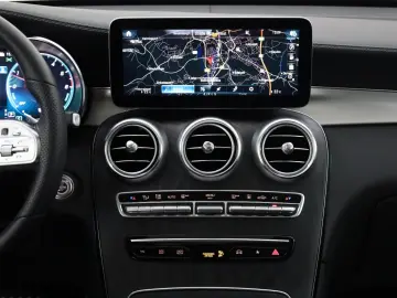 MERCEDES-BENZ GLC 300 de 4M Coupe AMG line SH Kamera…