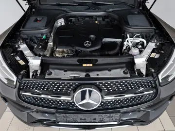MERCEDES-BENZ GLC 300 de 4M Coupe AMG line SH Kamera…