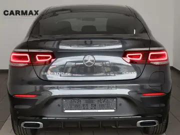 MERCEDES-BENZ GLC 300 de 4M Coupe AMG line SH Kamera…