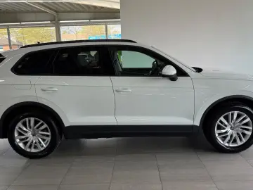 VW Touareg 3.0TDI 4Motion Navi Virtual Luft ACC LED