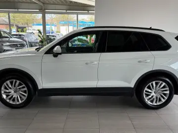 VW Touareg 3.0TDI 4Motion Navi Virtual Luft ACC LED