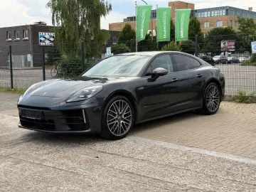 PORSCHE Panamera 4 E-Hybrid Sport Chrono Pano Leder 360