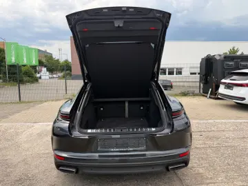 PORSCHE Panamera 4 E-Hybrid Sport Chrono Pano Leder 360
