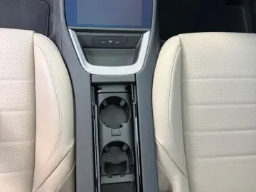 PORSCHE Panamera 4 E-Hybrid Sport Chrono Pano Leder 360