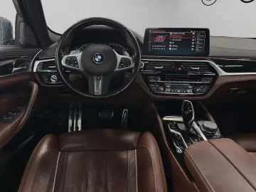 BMW 540d xDrive Limousine  M SPORTPAKET PRO  Komfort