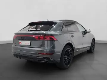 AUDI Q8 50 TDI Q 2x S LINE PANO AHK HD-MATRIX eKLAPPE