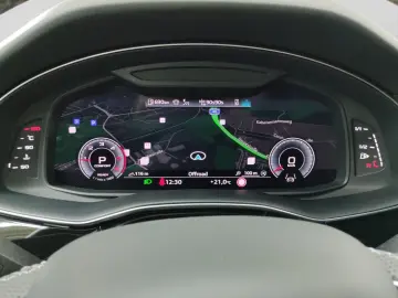 AUDI Q8 50 TDI Q 2x S LINE PANO AHK HD-MATRIX eKLAPPE