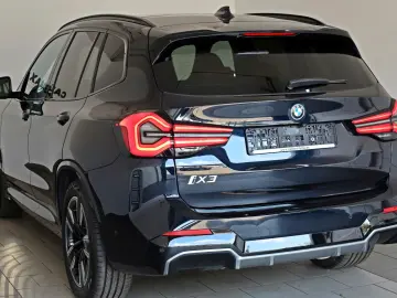 BMW iX3 Inspiring M Sport Leder Navi LED SH Panorama