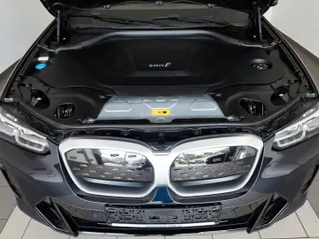 BMW iX3 Inspiring M Sport Leder Navi LED SH Panorama