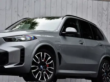 BMW X5 XDrive50e   Bower&Wilkens   AHK   panorama da