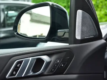 BMW X5 XDrive50e   Bower&Wilkens   AHK   panorama da