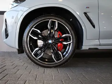 BMW X4 M40d HUD HK AHK SHZ LHZ DAB APPLE PANO R21