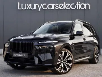 BMW X7 3.0AS xDrive40i  7-ZIT M-PACK HUD 360  FULL