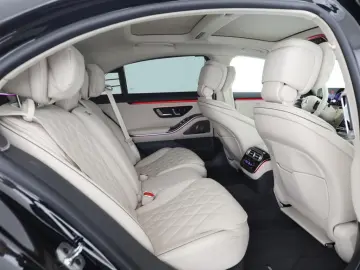 MERCEDES-BENZ S 450 d 4M L AMG Chauffeur Digital Light Night