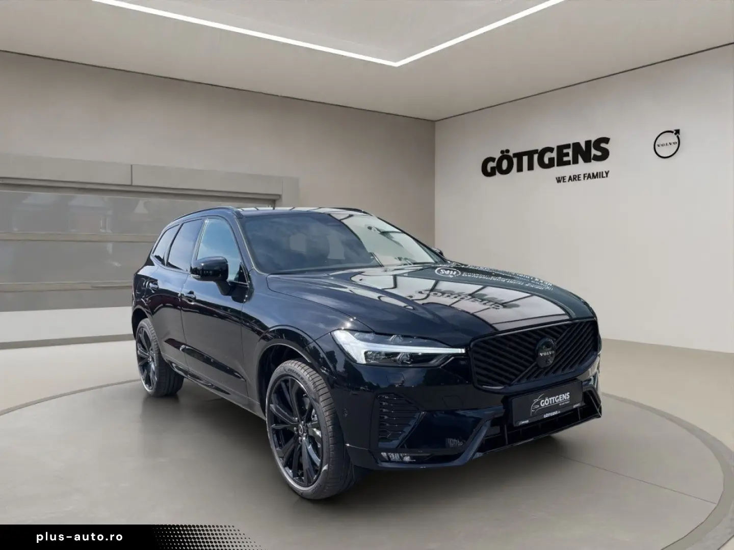 VOLVO XC60 B5 AWD Plus Black Edition 360  NAVI LED