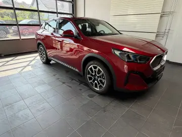 BMW iX2 xDrive30 Leder_Headup_AHK_el.Aktivsitz