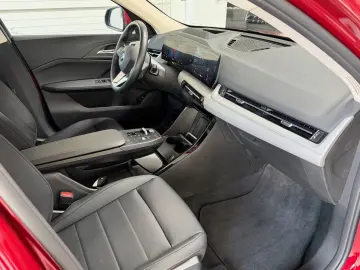 BMW iX2 xDrive30 Leder_Headup_AHK_el.Aktivsitz