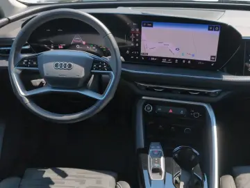 AUDI Q5 40 TFSI qu PassengerDisplay 360 Matrix