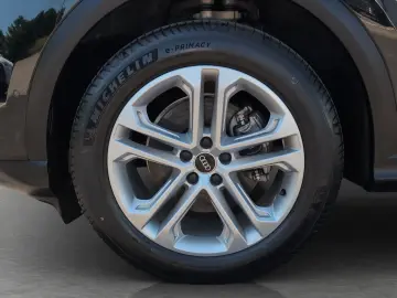 AUDI Q5 40 TFSI qu PassengerDisplay 360 Matrix