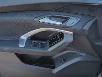 AUDI Q5 40 TFSI qu PassengerDisplay 360 Matrix