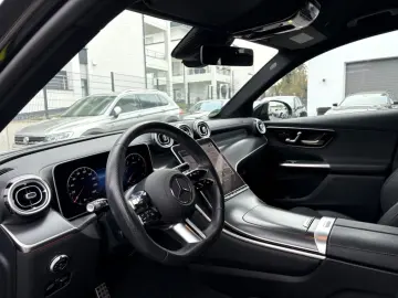 MERCEDES-BENZ GLC 220 d AMG LEDER KAMERA LED 1.HAND