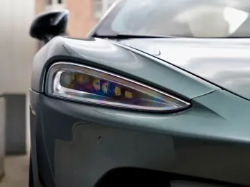 MCLAREN  BOWERS & WILKINS PANO LIFT CAMERA LED FULL