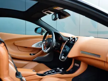 MCLAREN  BOWERS & WILKINS PANO LIFT CAMERA LED FULL