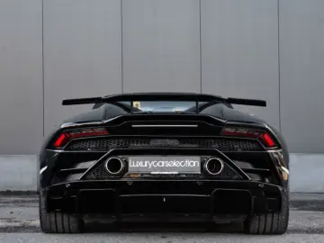 LAMBORGHINI Huracán EVO RWD Spyder  AKRAPOVIC LIFT FULL