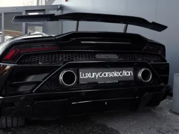 LAMBORGHINI Huracán EVO RWD Spyder  AKRAPOVIC LIFT FULL