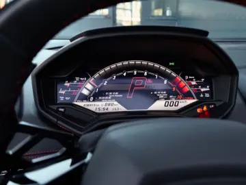 LAMBORGHINI Huracán EVO RWD Spyder  AKRAPOVIC LIFT FULL