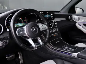 MERCEDES-BENZ GLC 63 AMG  4MATIC   SPORT EXHAUST DES…