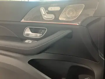 MERCEDES-BENZ GLE 400 d 4M AMG-Line AIRMATIC AHK DIS…
