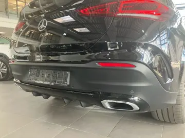 MERCEDES-BENZ GLE 400 d 4M AMG-Line AIRMATIC AHK DIS…