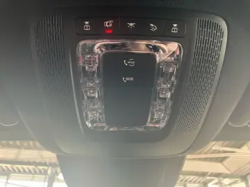 MERCEDES-BENZ GLE 400 d 4M AMG-Line AIRMATIC AHK DIS…