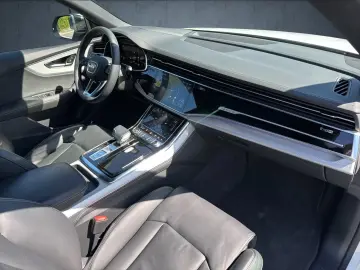 AUDI Q8 S line 50 TDI AHK StHz HuD 22'' HD…