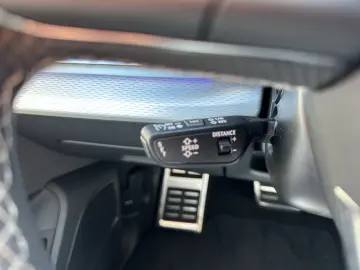 AUDI Q8 S line 50 TDI AHK StHz HuD 22'' HD…
