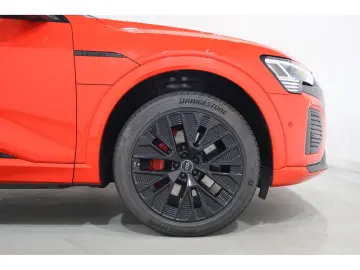 AUDI Q8 SB 55 quattro S line Navi Pano Matrix HuD B&O