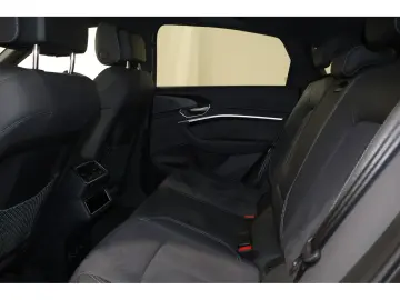 AUDI Q8 SB 55 quattro S line Navi Pano Matrix HuD B&O
