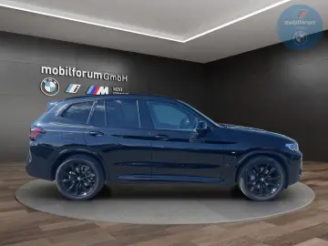 BMW X3 xDrive30d M-Sport AHK StandHZG ACC Panorama