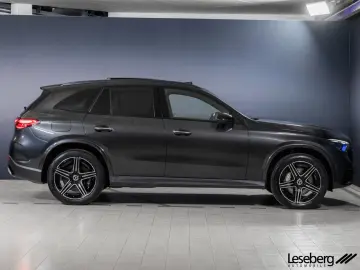 MERCEDES-BENZ GLC 300 de 4M AMG DIG.LIGHT  Pano AHK …
