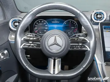 MERCEDES-BENZ GLC 300 de 4M AMG DIG.LIGHT  Pano AHK …