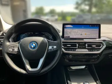 BMW X3 xDrive30e HUD Pano Laser LC Prof. DA HiFI