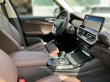 BMW X3 xDrive30e HUD Pano Laser LC Prof. DA HiFI