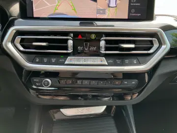 BMW X3 xDrive30e HUD Pano Laser LC Prof. DA HiFI