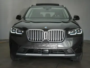 BMW X3 xDrive30d Leder ACC Kamera HUD Pano H&K Lane